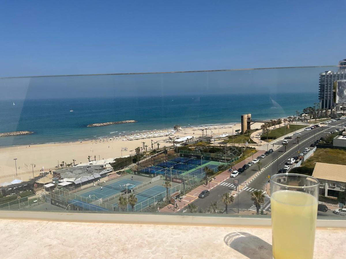 Sea Front Panoramic Duplex Roof-Top Herzelia Dış mekan fotoğraf